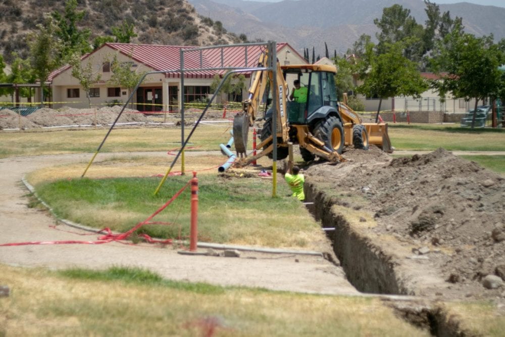 0710_news_construction_at_Pinetree_elementary_school_EM(3)