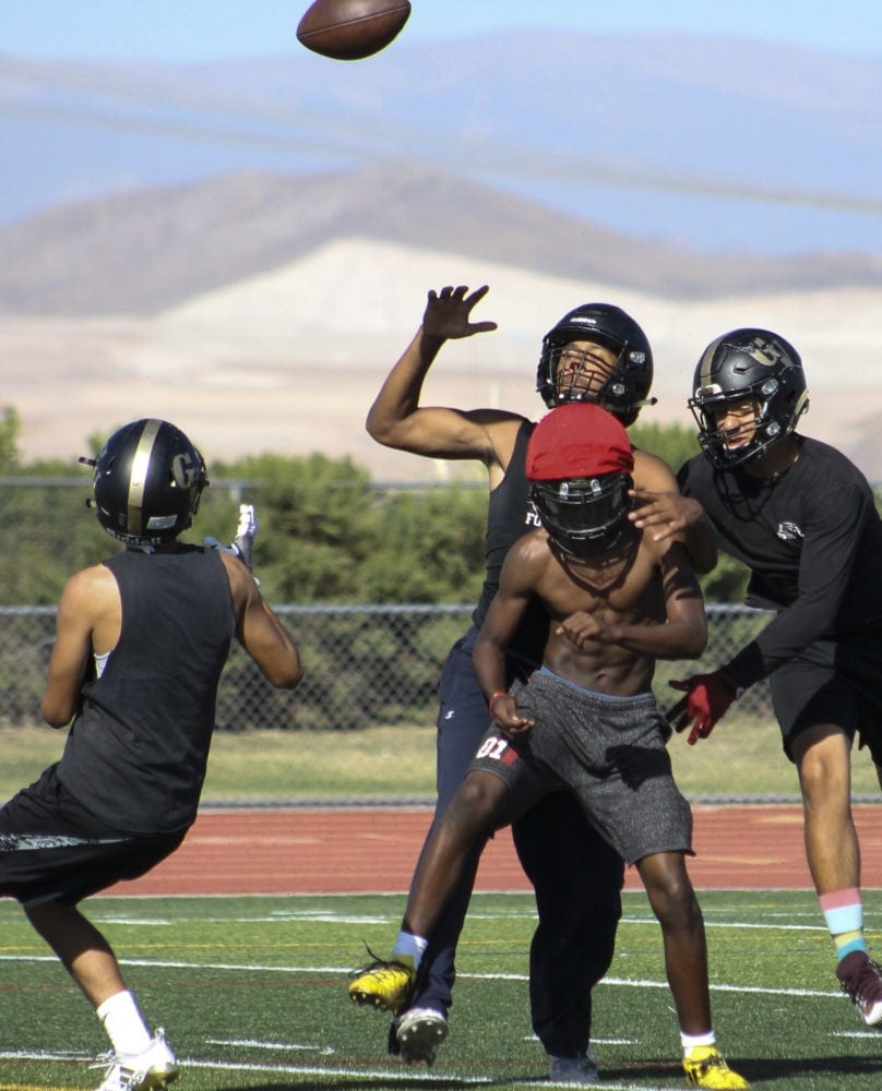 0819_sports_football_gv_kaelin_HS_06