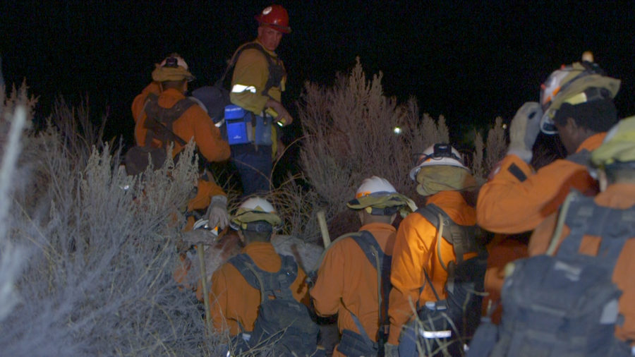 County firefighters handle wash fire in Valencia